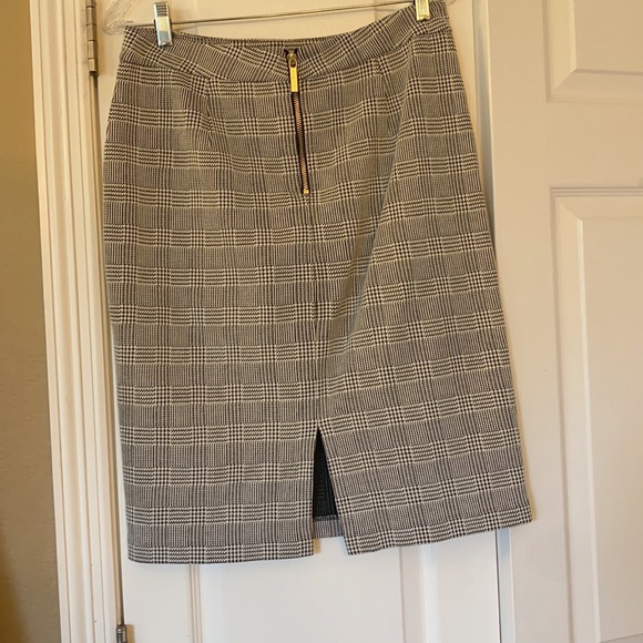 Michael Kors Skirt - Picture 3 of 5